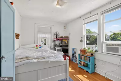 916 Pine Street #3R, Philadelphia, PA 19107 - Photo 8