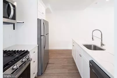 717 E Thompson Street, Philadelphia, PA 19125 - Photo 2