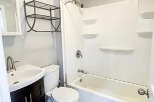 2642 Brown St, Philadelphia, PA 19130 - Photo 10