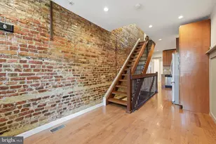 215 Earp St, Philadelphia, PA 19147 - Photo 2