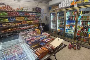 446 W York St, Philadelphia, PA 19133 - Photo 10