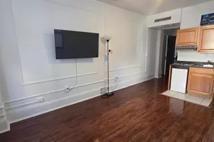 1324 Locust St, Philadelphia, PA 19107 - Photo 4