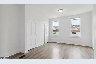 17 S 45th Street, Philadelphia, PA 19104 - Photo 8