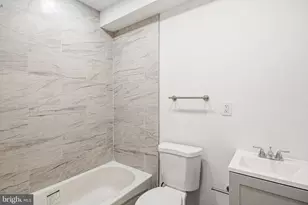 1219 W Butler St, Philadelphia, PA 19140 - Photo 6