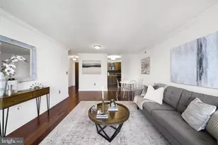 2018 Walnut St, Philadelphia, PA 19103 - Photo 8