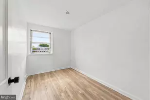 6451 Akron St, Philadelphia, PA 19149 - Photo 12