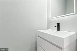 1936 W Godfrey Ave, Philadelphia, PA 19141 - Photo 10