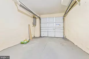 1936 W Godfrey Ave, Philadelphia, PA 19141 - Photo 28