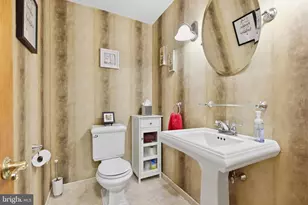 364 Selma St, Philadelphia, PA 19116 - Photo 30