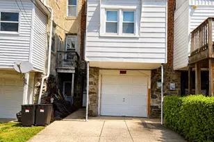 1944 W Godfrey Ave, Philadelphia, PA 19141 - Photo 14