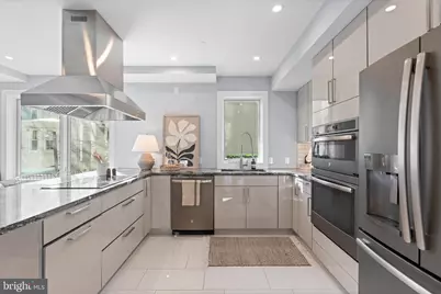 869 Corinthian Avenue #3, Philadelphia, PA 19130 - Photo 6