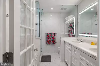 2027 Chancellor Street, Philadelphia, PA 19103 - Photo 22