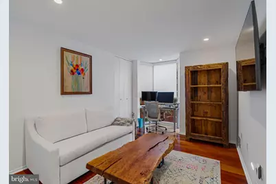 2027 Chancellor Street, Philadelphia, PA 19103 - Photo 28