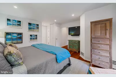2027 Chancellor Street, Philadelphia, PA 19103 - Photo 20