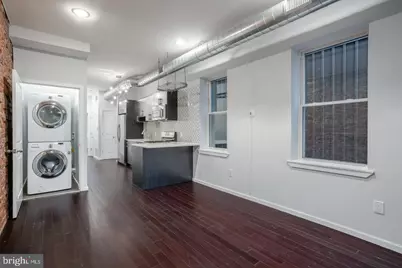 927 N 2nd Street #UNIT 2, Philadelphia, PA 19123 - Photo 4