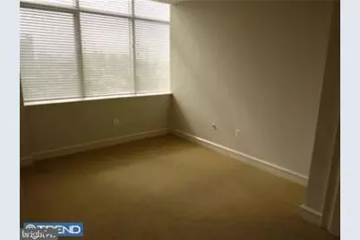 201 N 8th Street #707, Philadelphia, PA 19106 - Photo 12