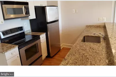 201 N 8th Street #707, Philadelphia, PA 19106 - Photo 6