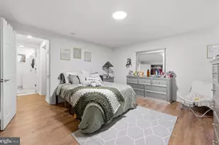 4527 St Davids St, Philadelphia, PA 19127 - Photo 12