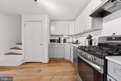 4527 Saint Davids Street, Philadelphia, PA 19127 - Photo 8