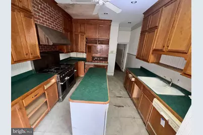 254 S Farragut Street, Philadelphia, PA 19139 - Photo 12