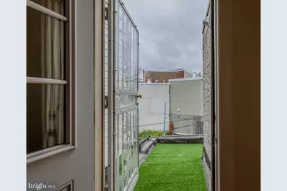 2548 E Norris Street, Philadelphia, PA 19125 - Photo 32