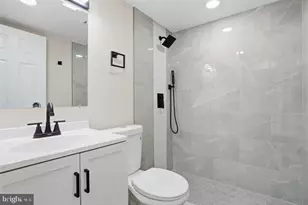 513 Smithfield Ave, Philadelphia, PA 19116 - Photo 18