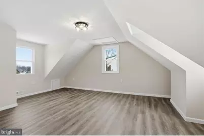 513 Smithfield Avenue, Philadelphia, PA 19116 - Photo 14