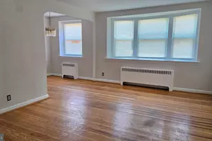 165 E Fariston Dr, Philadelphia, PA 19120 - Photo 6