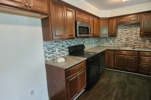 3128 Guilford St, Philadelphia, PA 19152 - Photo 8