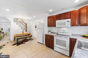 621 E Flora St, Philadelphia, PA 19125 - Photo 10