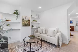 621 E Flora St, Philadelphia, PA 19125 - Photo 4