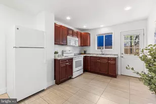 621 E Flora St, Philadelphia, PA 19125 - Photo 8