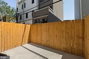1711 N 4th St, Philadelphia, PA 19122 - Photo 16