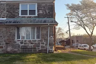 800 Unruh Ave, Philadelphia, PA 19111 - Photo 2
