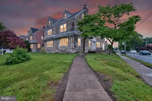 800 Unruh Ave, Philadelphia, PA 19111 - Photo 2