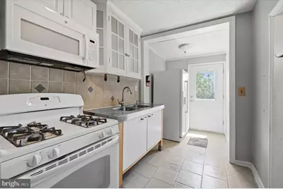 6452 Morris Park Road, Philadelphia, PA 19151 - Photo 14
