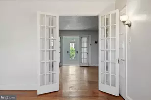 6452 Morris Park Rd, Philadelphia, PA 19151 - Photo 10