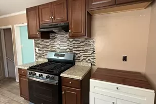 7640 Fairfield St, Philadelphia, PA 19152 - Photo 12