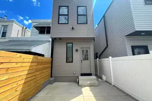 3156 Almond St, Philadelphia, PA 19134 - Photo 2
