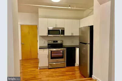 1300 Spruce Street #1 E, Philadelphia, PA 19107 - Photo 12