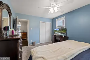 8807 Danbury St, Philadelphia, PA 19152 - Photo 12