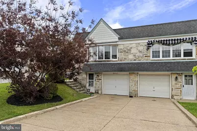 8807 Danbury Street, Philadelphia, PA 19152 - Photo 2