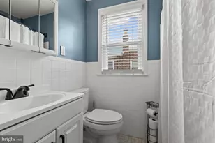 8807 Danbury St, Philadelphia, PA 19152 - Photo 10