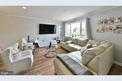 9747 Hoff Street, Philadelphia, PA 19115 - Photo 6