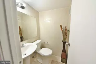 9747 Hoff St, Philadelphia, PA 19115 - Photo 28
