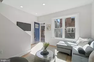 2345 S Bancroft St, Philadelphia, PA 19145 - Photo 4