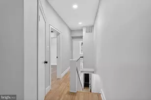 2537 S Chadwick St, Philadelphia, PA 19145 - Photo 10