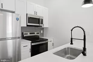 6128 Grays Ave, Philadelphia, PA 19142 - Photo 16