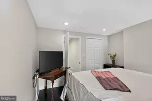2314 Emerald St, Philadelphia, PA 19125 - Photo 16