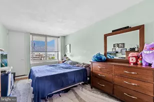 604 S Washington Square, Philadelphia, PA 19106 - Photo 16